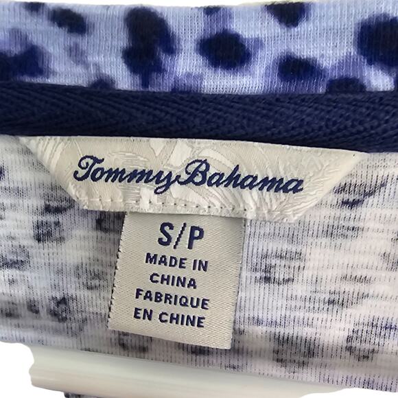Tommy Bahama T Shirt Leopard Print Top Shirttail Hem Top Casual Top S Purple - Picture 7 of 9
